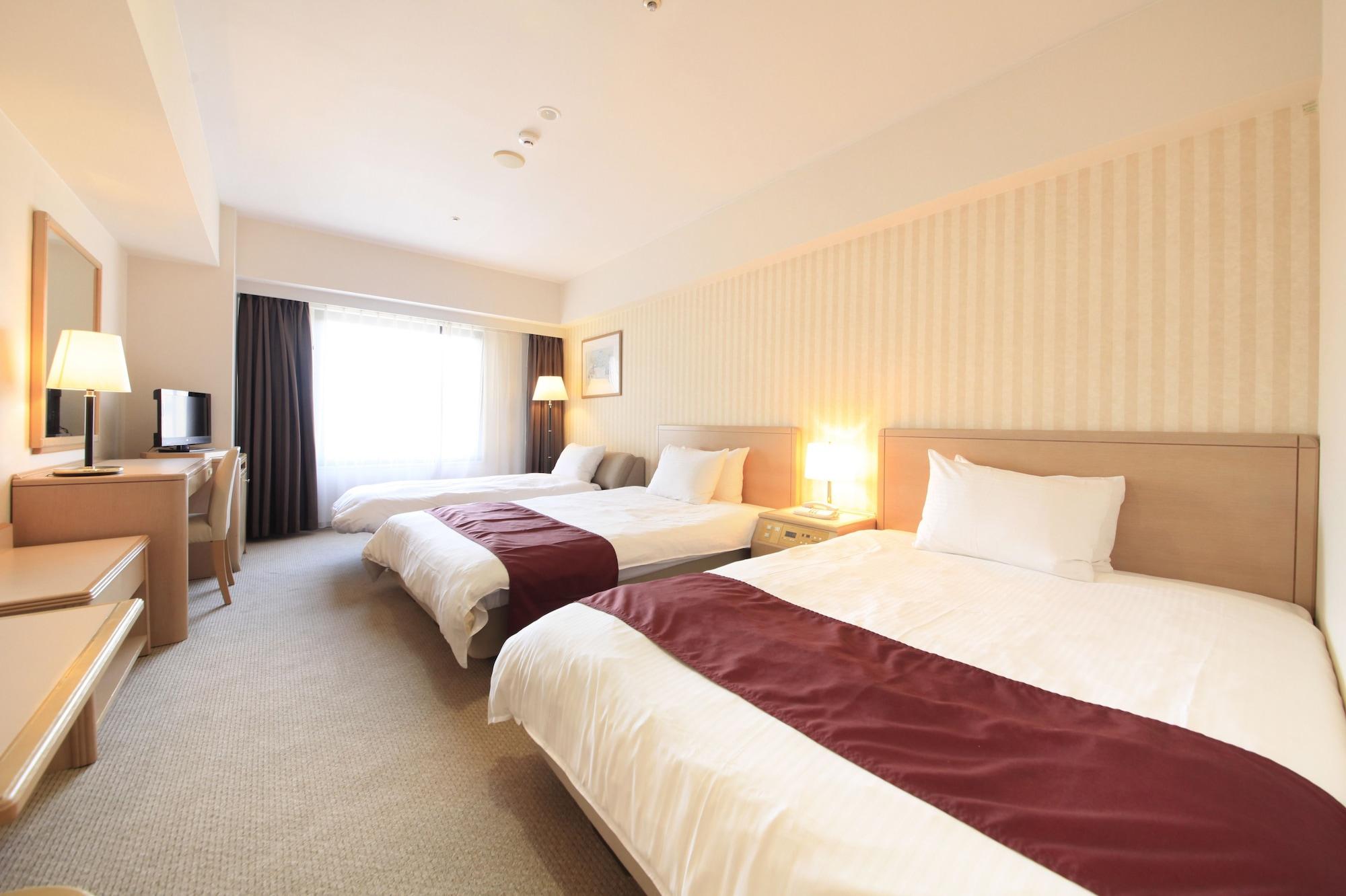 Quintessa Hotel Сасебо Экстерьер фото